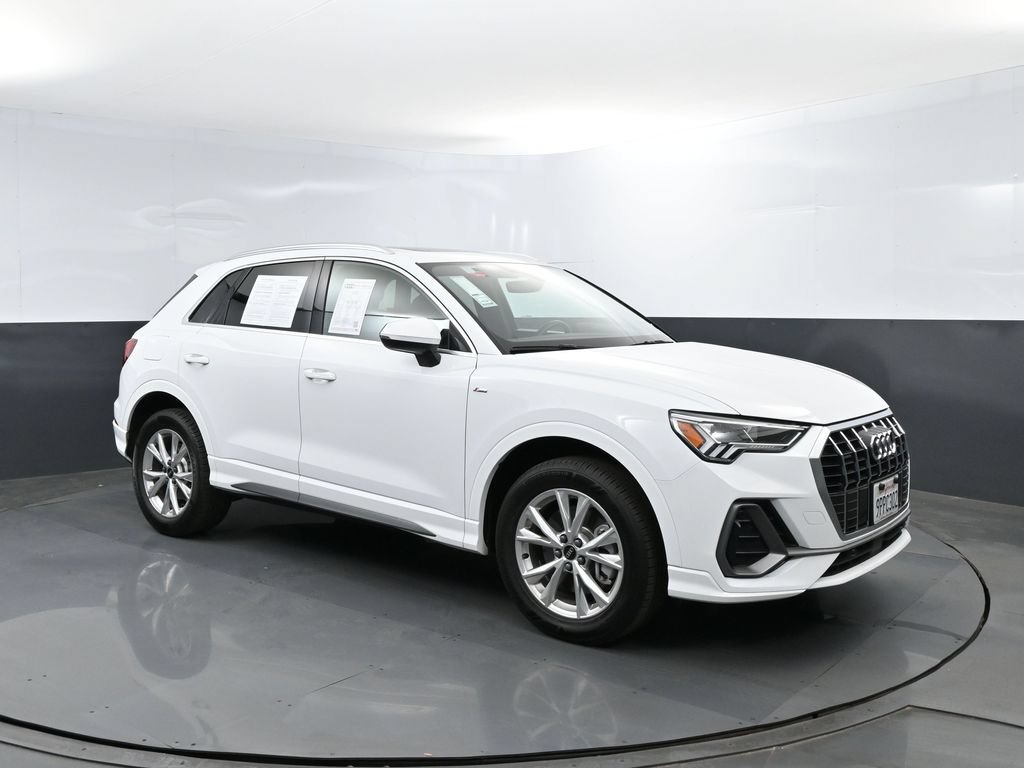 Used 2025 Audi Q3 2.0T Premium AWD/4WD image 3