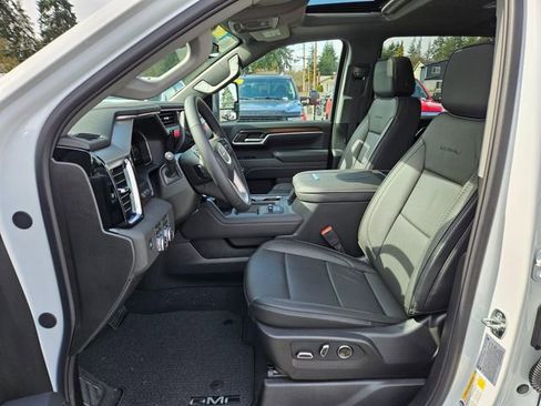 New 2026 GMC Sierra 3500 Denali w/ Denali Reserve Package image 11