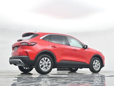 Used 2024 Ford Escape Active image 49