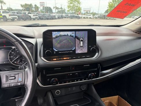 Certified 2023 Nissan Rogue SL w/ SL Premium Package FWD image 23