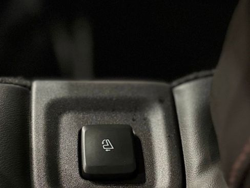 Used 2023 Lincoln Aviator 2WD w/ Premium Package image 63