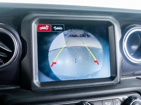 Used 2023 Jeep Wrangler Unlimited Rubicon 392 w/ Trailer Tow Package AWD/4WD image 53