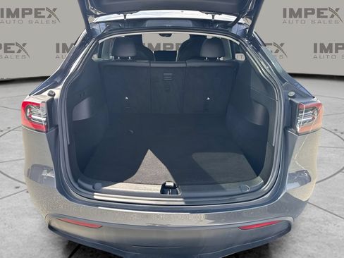 Used 2022 Tesla Model Y Performance AWD/4WD image 19