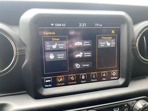 Used 2021 Jeep Wrangler Unlimited Sahara AWD/4WD image 21