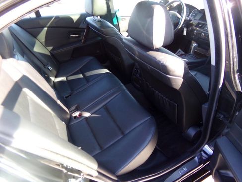 Used 2006 BMW 525xi Sedan image 22