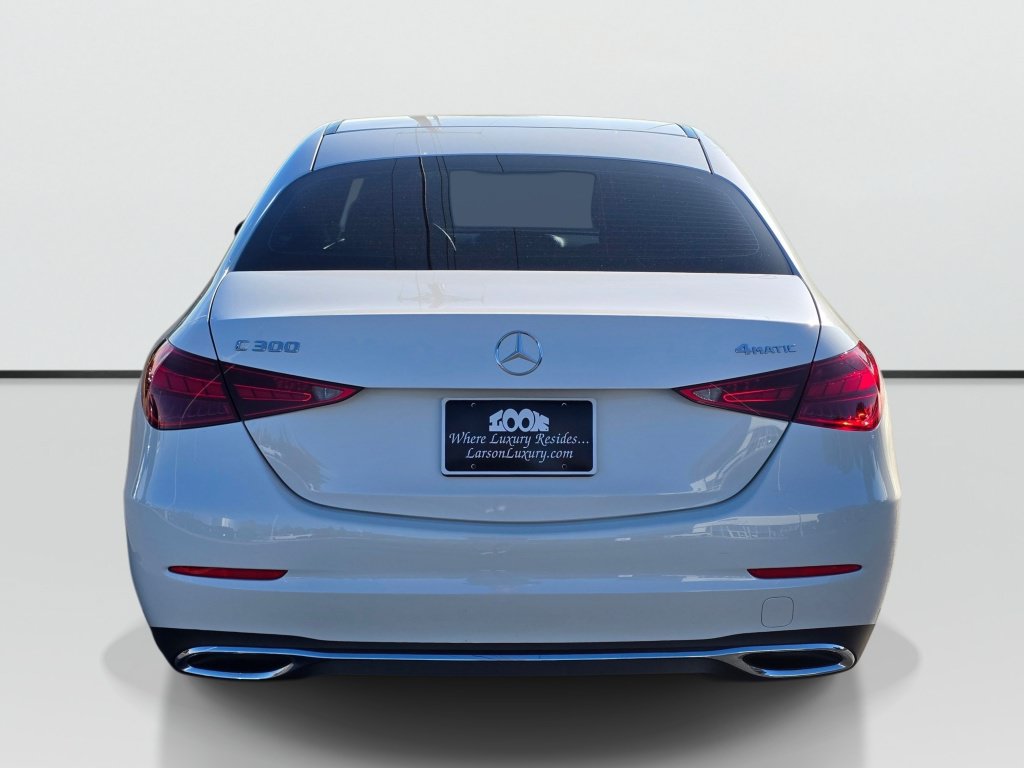 Used 2023 Mercedes-Benz C 300 4MATIC Sedan image 4