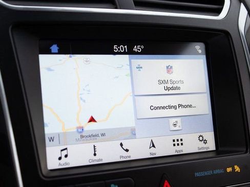 Used 2018 Ford Explorer Platinum image 33