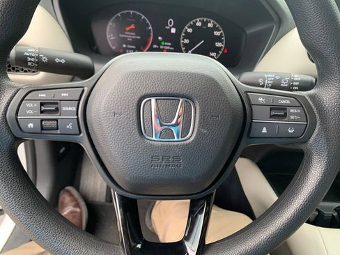 Used 2025 Honda HR-V LX image 37