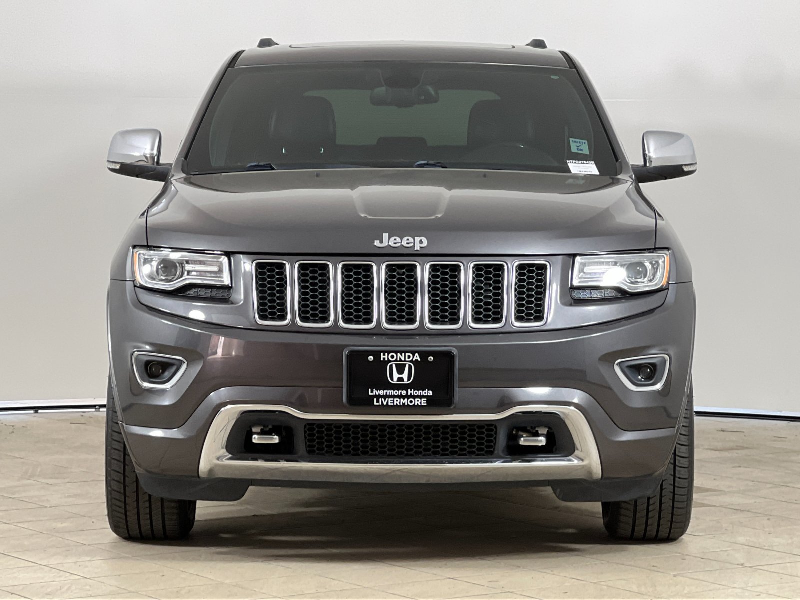 Used 2015 Jeep Grand Cherokee Overland RWD image 9