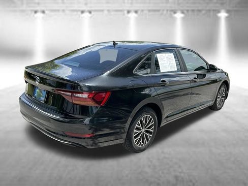 Used 2019 Volkswagen Jetta SE FWD image 5