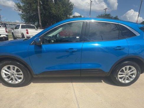 Used 2021 Ford Escape SE FWD image 5