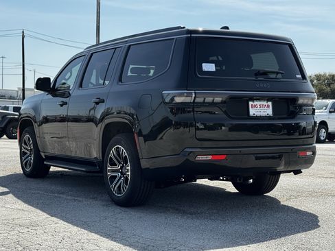 New 2026 Jeep Grand Wagoneer image 8
