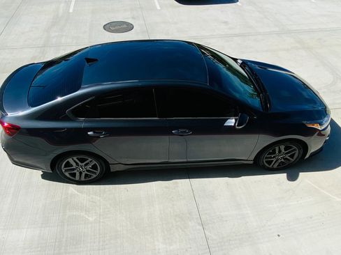 Used 2020 Kia Forte GT-Line image 13