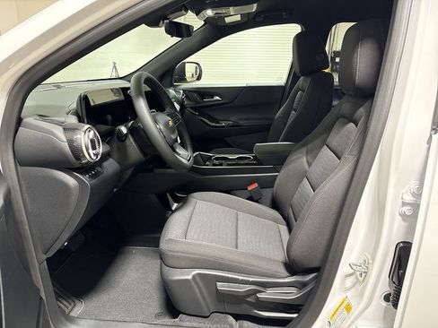 New 2026 Chevrolet Equinox LT w/ Safety and Technology Package AWD/4WD image 20