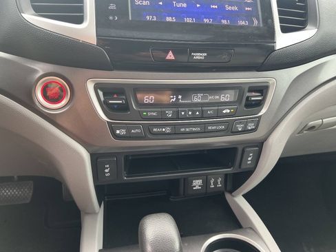 Used 2016 Honda Pilot EX-L image 27