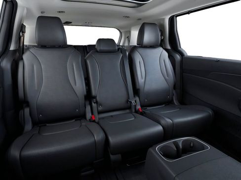 New 2026 Kia Carnival SX Prestige image 16