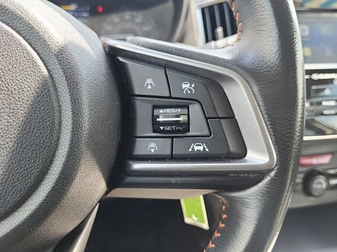 Used 2018 Subaru Crosstrek 2.0i Premium AWD/4WD image 31