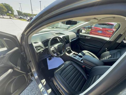 Certified 2023 Ford Edge SEL w/ Convenience Package AWD/4WD image 13