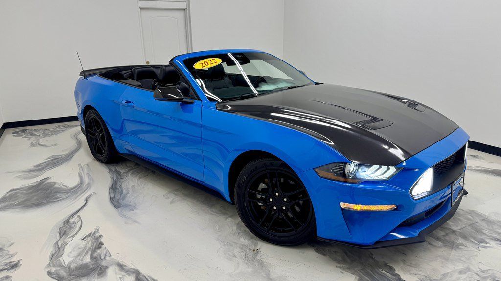 Used 2022 Ford Mustang Premium RWD image 3
