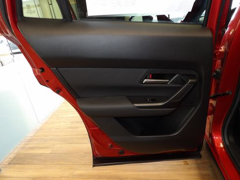 Used 2025 MAZDA CX-50 AWD 2.5 Hybrid w/ Weather Package image 22