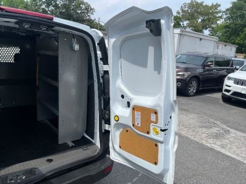 Used 2019 Ford Transit Connect XL FWD image 18