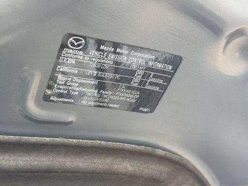 Used 2023 MAZDA MAZDA3 s FWD image 27