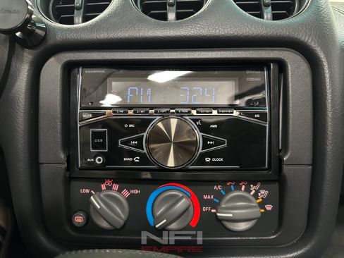 Used 1996 Pontiac Firebird Convertible RWD image 30