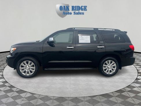 Used 2015 Toyota Sequoia Platinum AWD/4WD image 8
