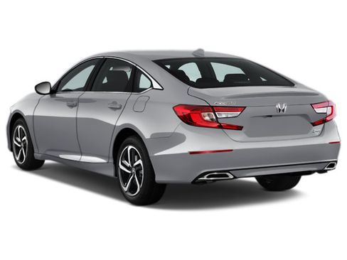 Used 2018 Honda Accord Sport image 2