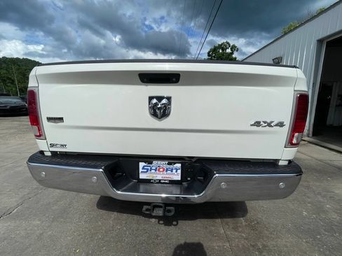 Used 2018 RAM 2500 Laramie w/ Snow Chief Group AWD/4WD image 5