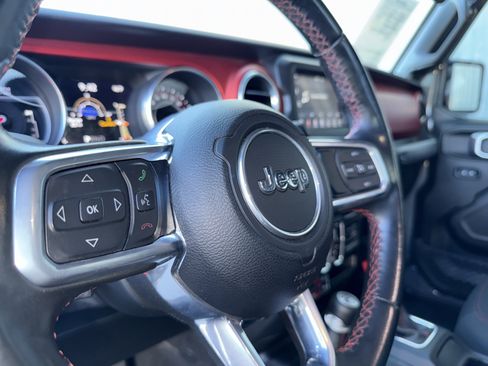 Used 2020 Jeep Gladiator Rubicon w/ Trailer Tow Package image 26