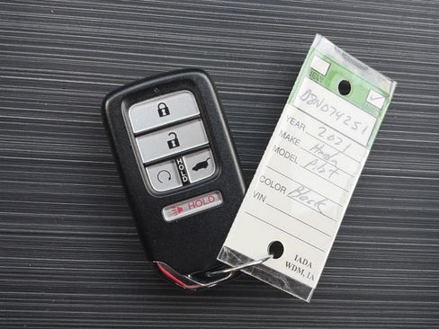 Used 2021 Honda Pilot Touring image 29