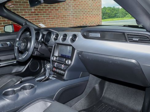 Used 2021 Ford Mustang GT Premium RWD image 18