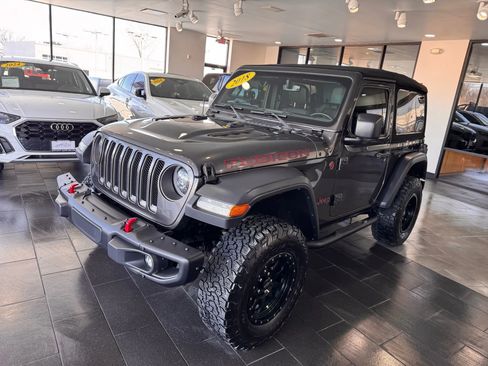 Used 2018 Jeep Wrangler Rubicon image 2