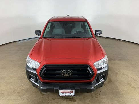 Used 2022 Toyota Tacoma SR RWD image 4