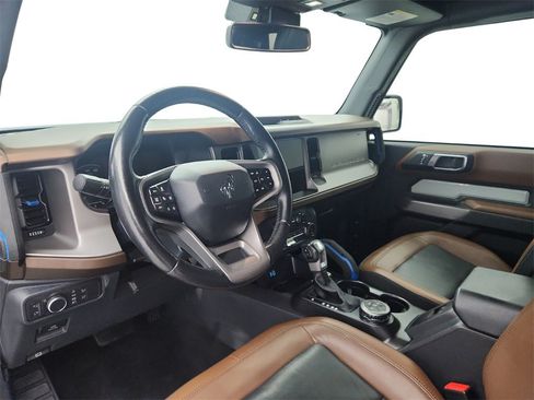 Used 2022 Ford Bronco Outer Banks image 10