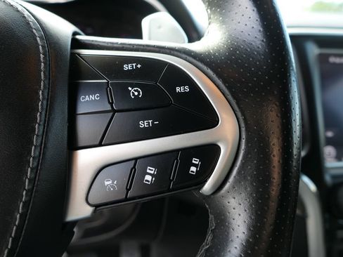 Used 2018 Jeep Grand Cherokee Trackhawk image 14