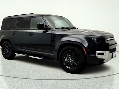 Used 2024 Land Rover Defender 110 S AWD/4WD image 3
