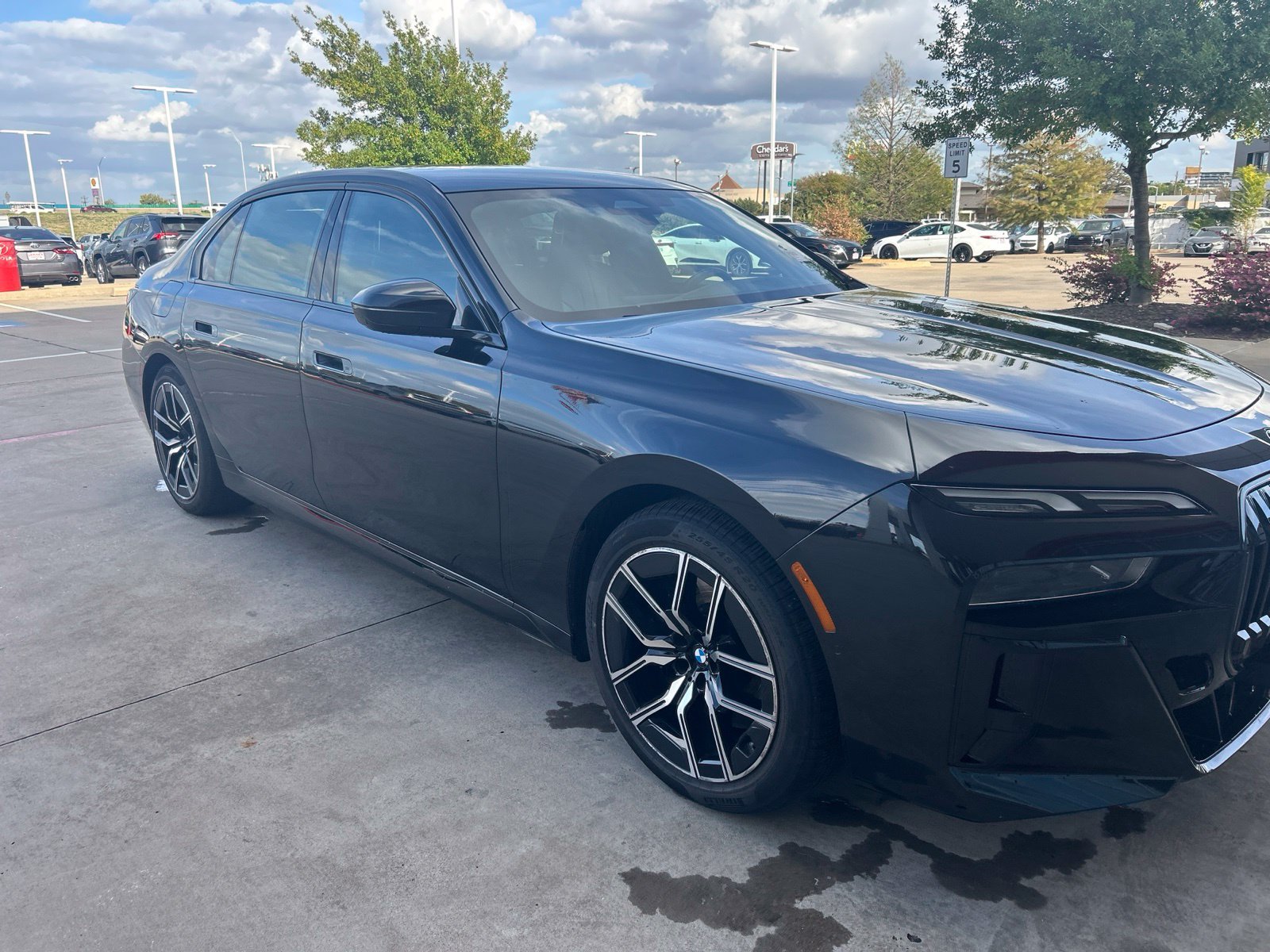 Used 2026 BMW 740i RWD image 4