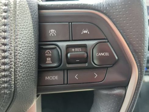Used 2025 Toyota 4Runner TRD Sport Premium AWD/4WD image 19