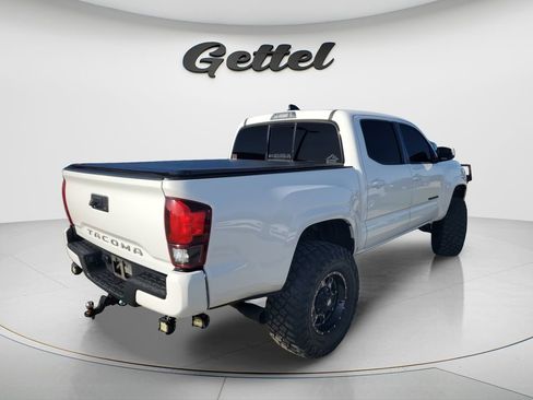 Used 2020 Toyota Tacoma SR w/ SR Convenience Package image 12