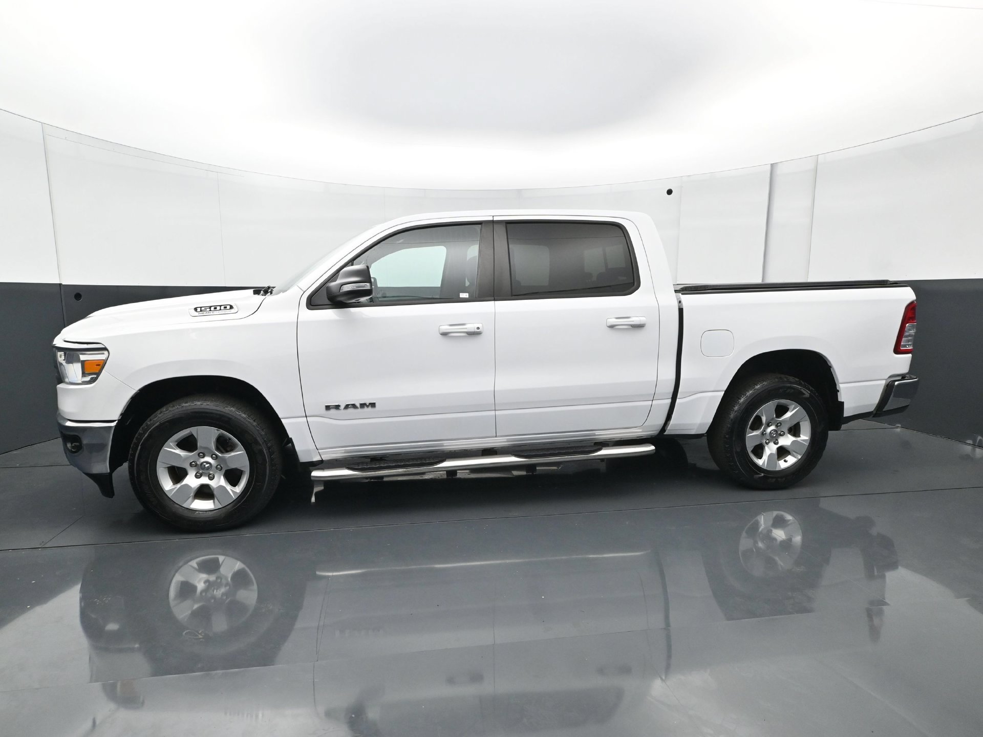Used 2021 RAM 1500 Big Horn AWD/4WD image 3