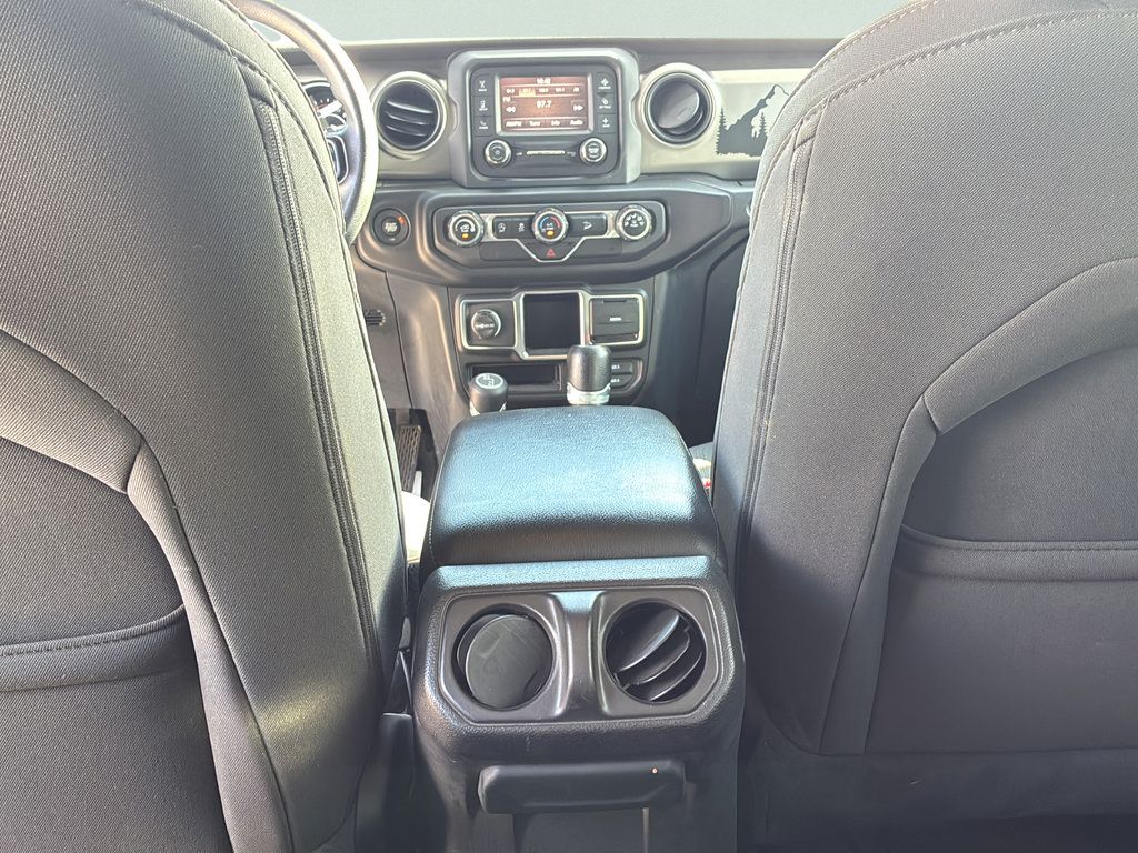 Used 2021 Jeep Wrangler Unlimited Sport AWD/4WD image 26