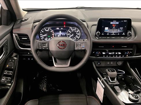 New 2026 Nissan Rogue SV w/ Rock Creek Premium Package AWD/4WD image 39