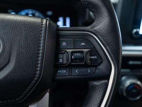 Certified 2025 Toyota 4Runner SR5 image 20