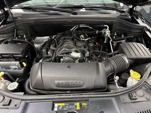 Certified 2025 Dodge Durango R/T image 42