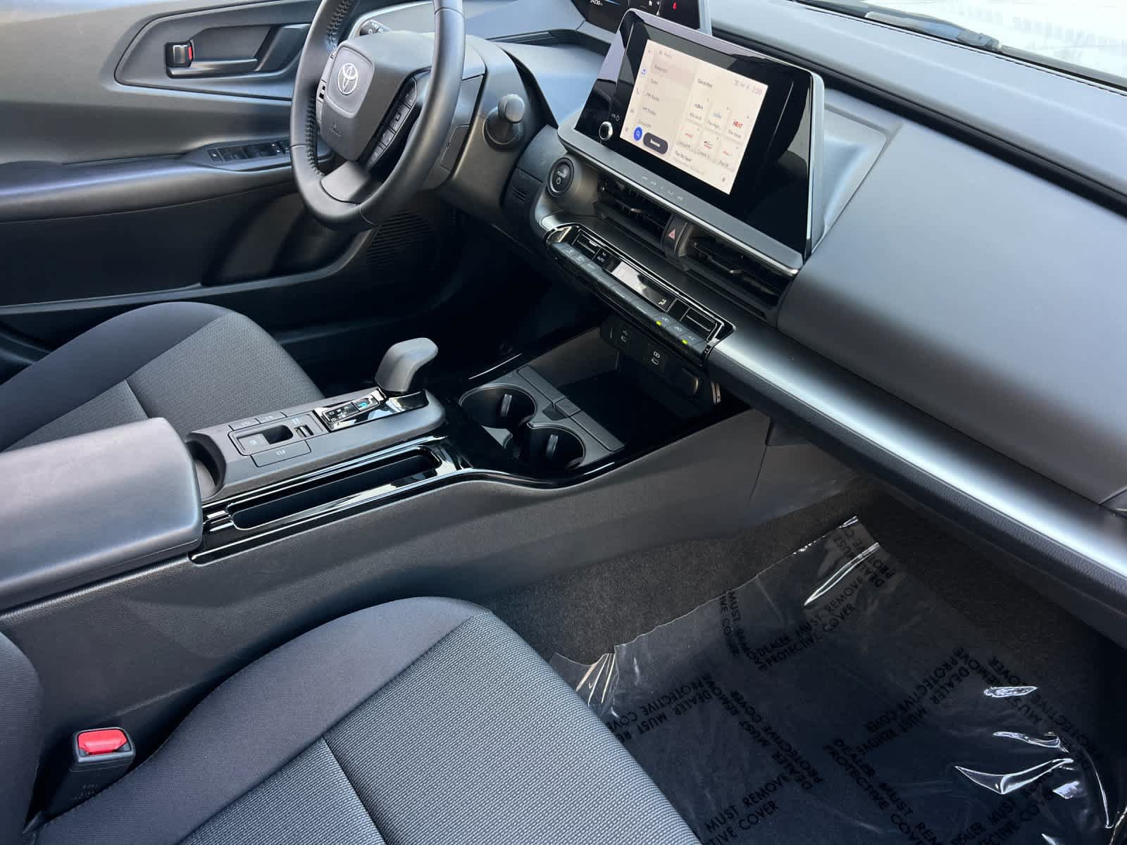 Used 2023 Toyota Prius LE FWD image 16