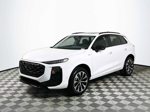 New 2026 Audi Q3 quattro 2.0T AWD/4WD image 3