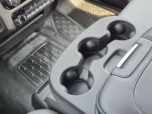 New 2026 RAM 5500 Tradesman AWD/4WD image 18