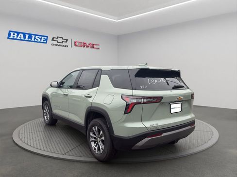 New 2026 Chevrolet Equinox LT image 8